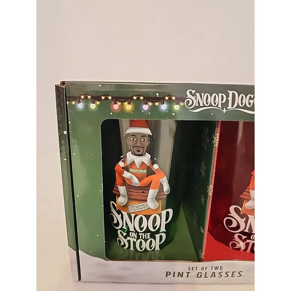 New Snoop Dogg Snoop on the Stoop Christmas Pint Glass Set 2 Glasses